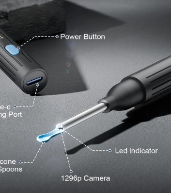 Otoscope with light